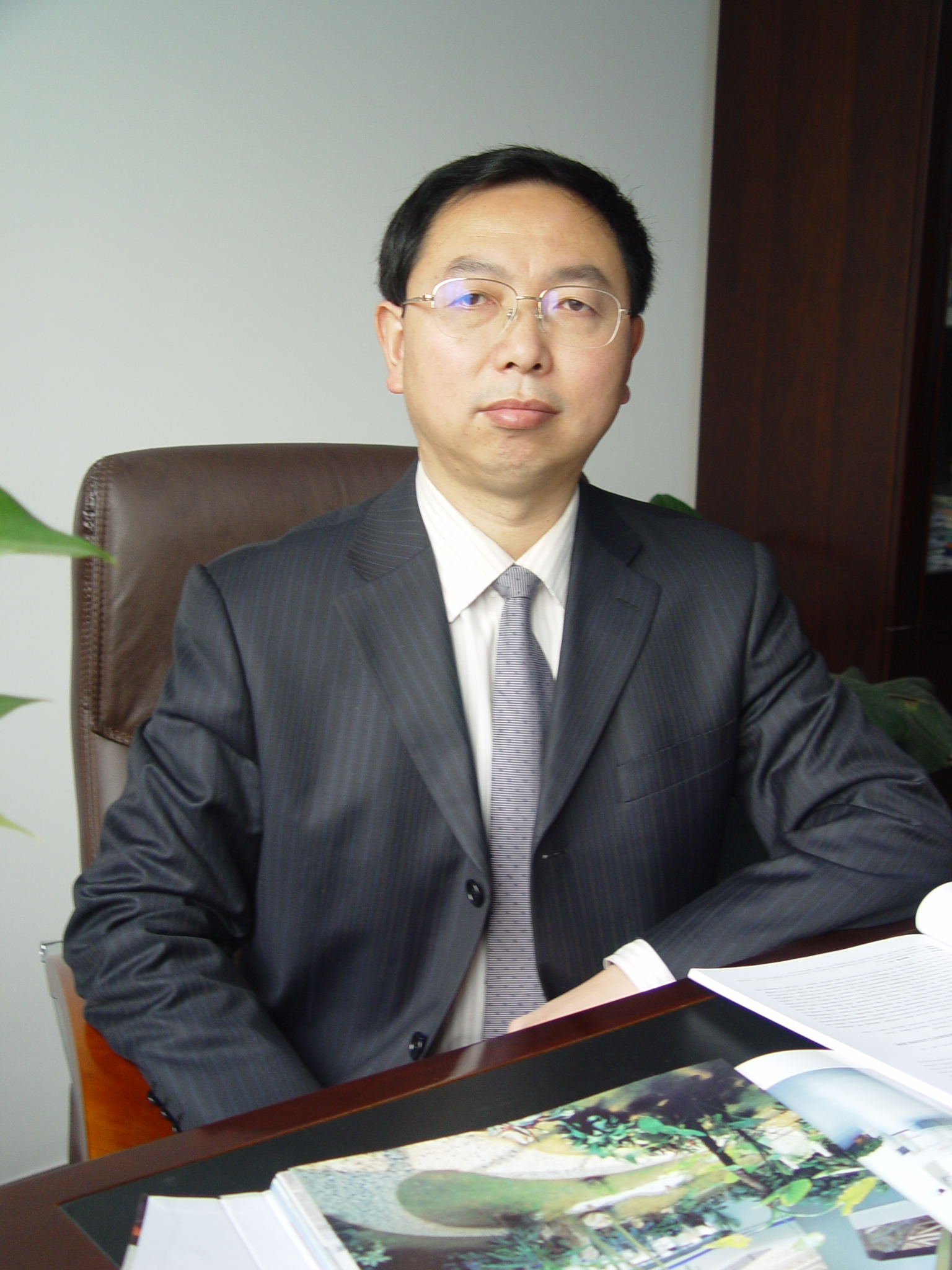 百博买球创新论坛第一千六百零五讲：黄土地区高填方地基变形特征与工程应对措施  