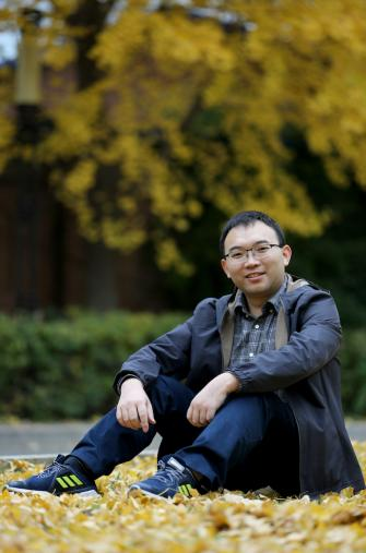 百博买球创新论坛第一千七百九十二讲：全息QCD：从黑洞热力学到QCD物态方程