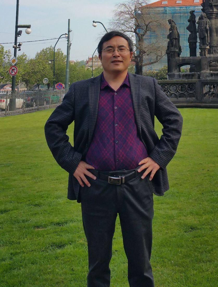 百博买球创新论坛第九百二十九讲：一种全新的含能材料低感机制