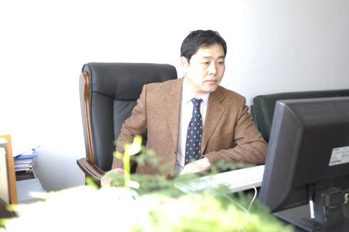 百博买球校庆117周年人文社科高端讲座暨“名家讲坛”：马克思的具体人性论
